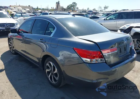 2012 Honda Accord Sdn 2.4 Ex-L/Ex-L z USA, uszkodzony, nr VIN 1HGCP2F82CA073629